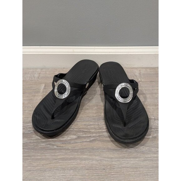 Crocs Black Sanrah Beveled Circle Low Wedge Flip Flop Thong Sandal Shoe Size 11 - Picture 1 of 16